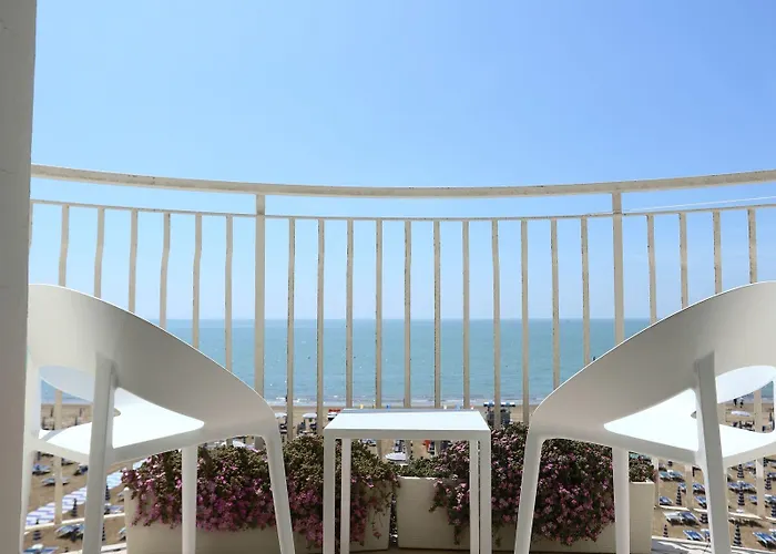 Отель Concordia Лидо-ди-Езоло